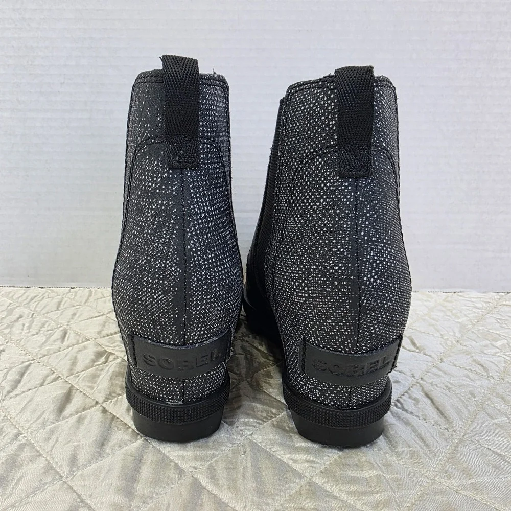 Sorel Joan Of Arctic Wedge Chelsea Boots Black Gray Girl's Size‎ 2